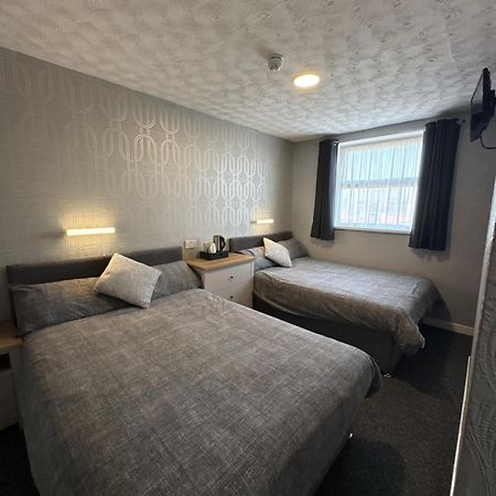 Clifton Private Hotel بلاكبول المظهر الخارجي الصورة