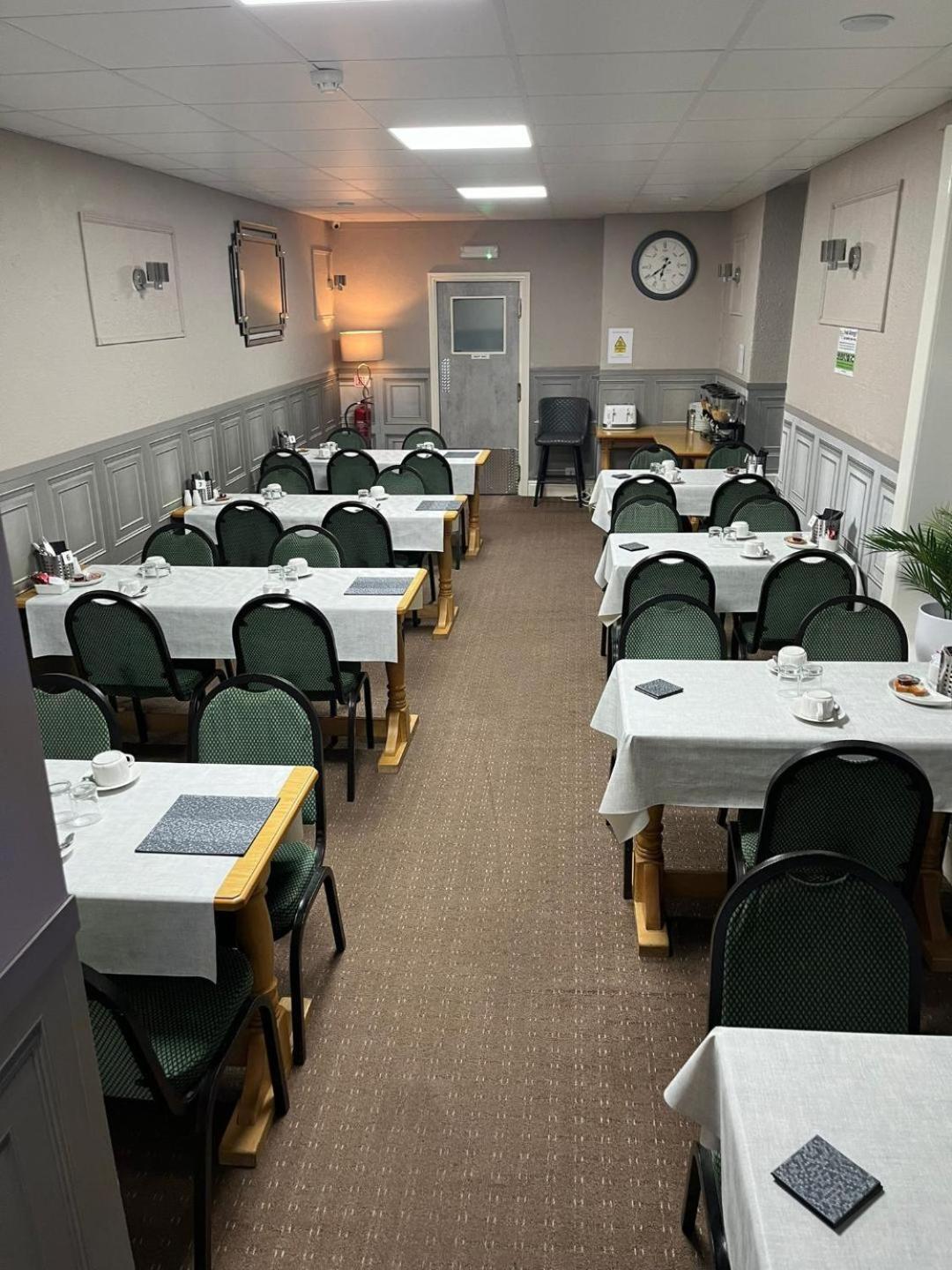 Clifton Private Hotel بلاكبول المظهر الخارجي الصورة